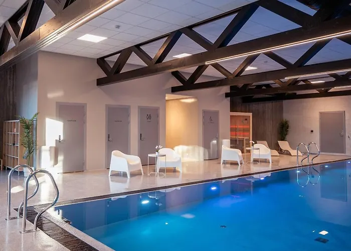 Modern Apartment In Aros With Swimming Pool!-Moderne Leilighet Pa Aros Med Svommebasseng!
