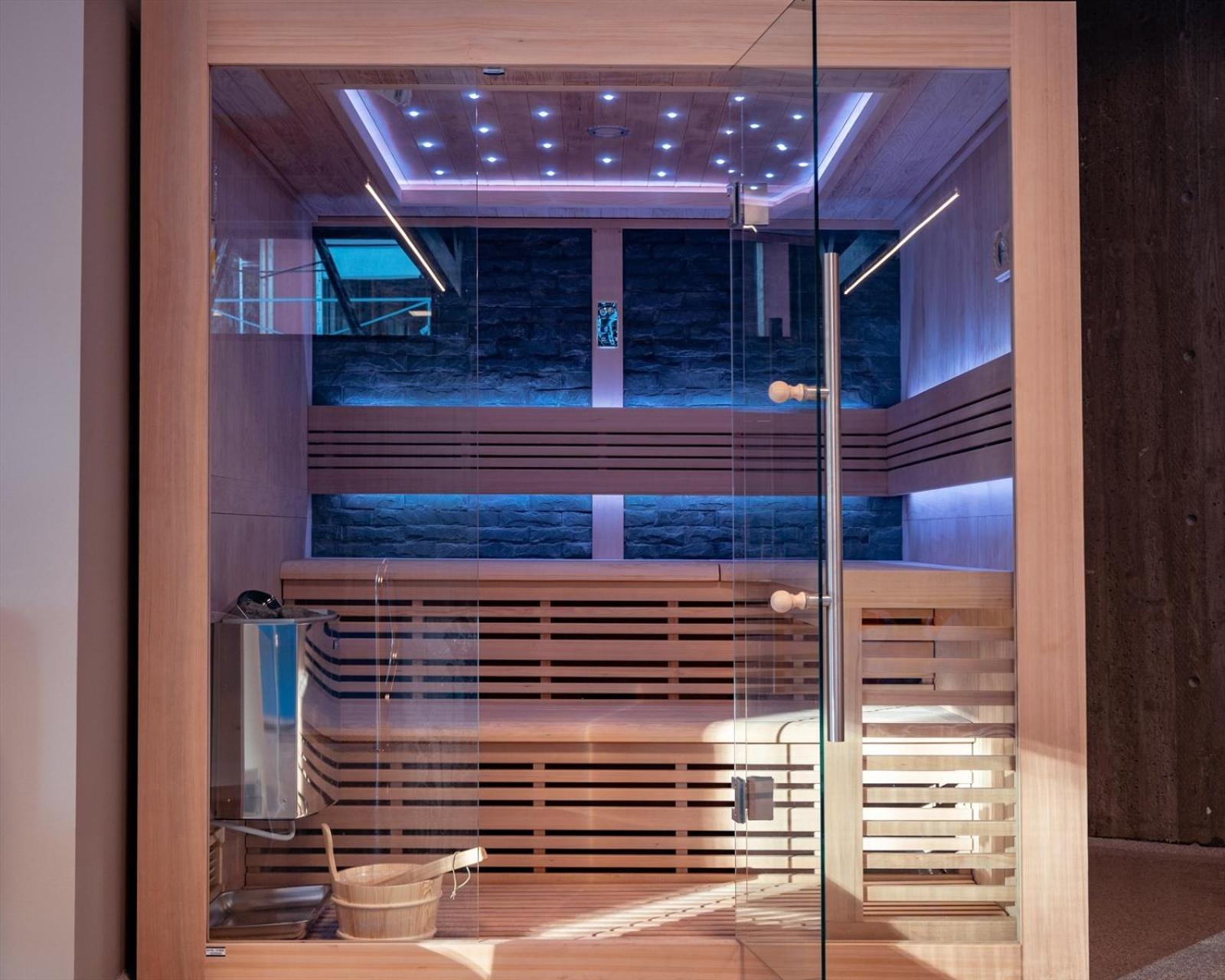 Apartment Modern In Aros With Swimming Pool!-moderne Pa Aros Med Svommebasseng!