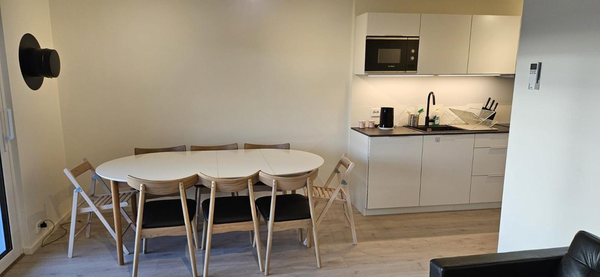 Apartment Modern In Aros With Swimming Pool!-moderne Pa Aros Med Svommebasseng! Sogne